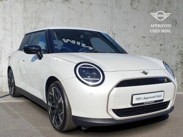 Mini Cooper Hatchback, Electric, 2025, White