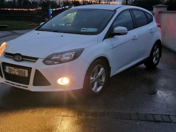 Ford Focus Hatchback, Diesel, 2013, White