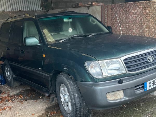 Toyota Land Cruiser SUV, Diesel, 2000, Green