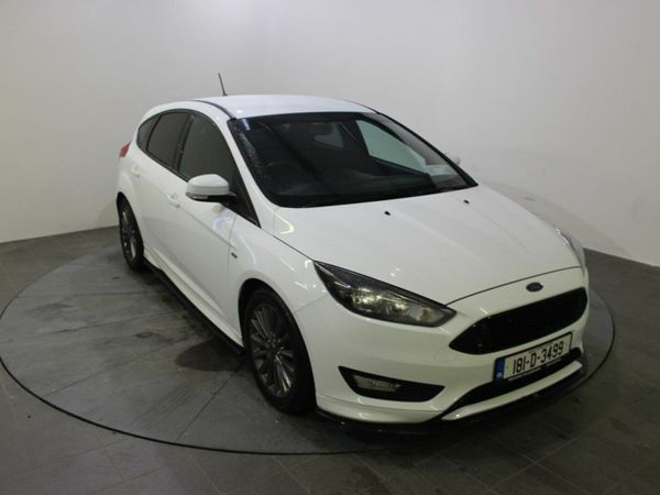 Ford Focus Hatchback, Diesel, 2018, White
