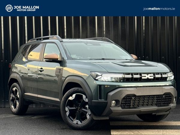 Dacia Duster SUV, Petrol Hybrid, 2026, Green