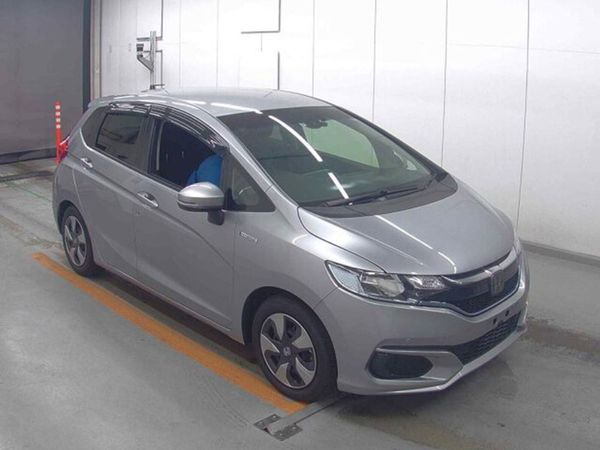 Honda Fit Hatchback, Petrol Hybrid, 2019, Silver