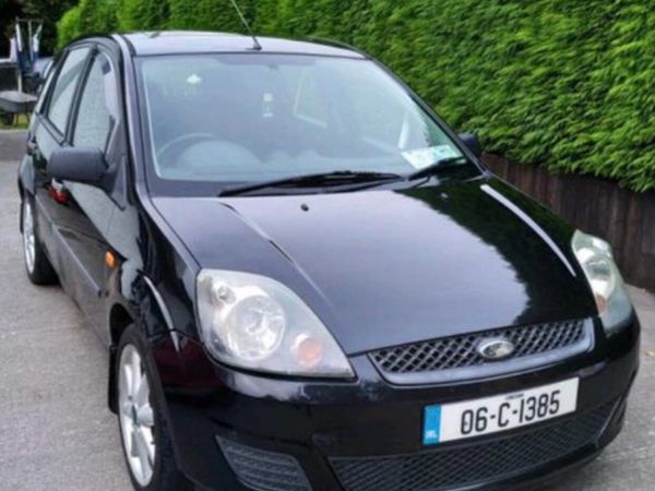 Ford Fiesta Hatchback, Petrol, 2006, Black