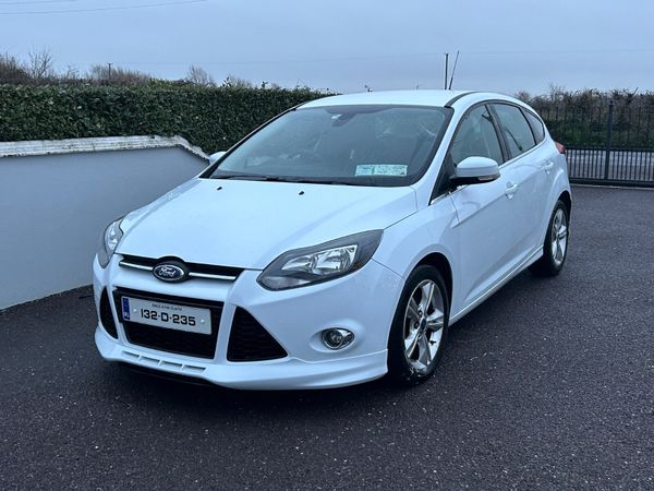 Ford Focus Hatchback, Diesel, 2013, White