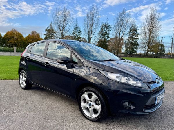 Ford Fiesta Hatchback, Petrol, 2010, Black