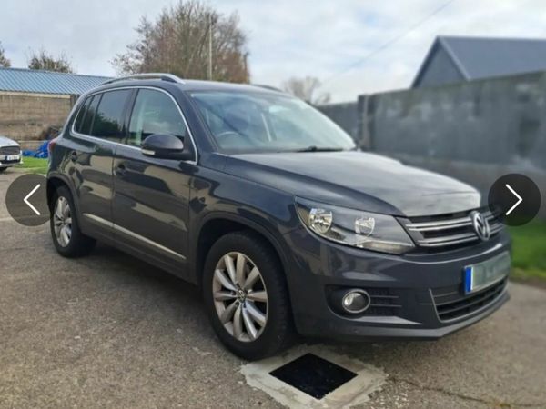 Volkswagen Tiguan SUV, Diesel, 2015, Grey