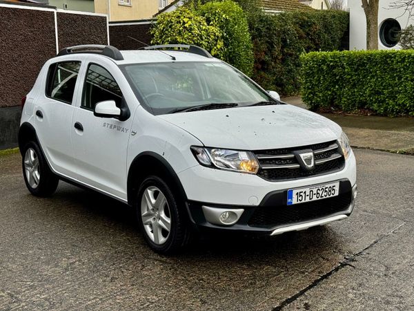 Dacia Sandero Hatchback, Petrol, 2015, White