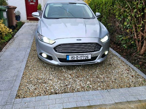 Ford Mondeo Hatchback, Diesel, 2015, Silver