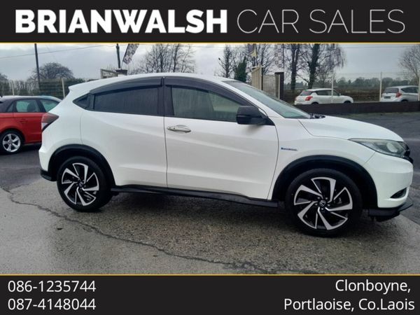 Honda Vezel SUV, Petrol Hybrid, 2017, White
