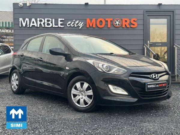 Hyundai i30 Hatchback, Petrol, 2014, Black