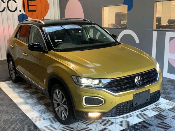 Volkswagen T-Roc SUV, Petrol, 2021, Gold