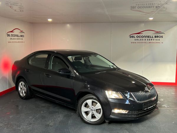 Skoda Octavia Hatchback, Diesel, 2019, Black