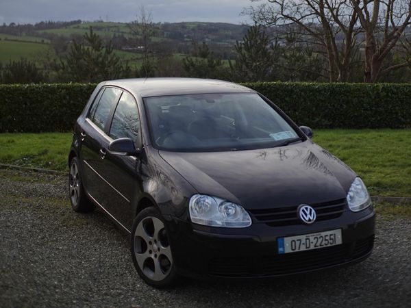 Volkswagen Golf Hatchback, Petrol, 2007, Black