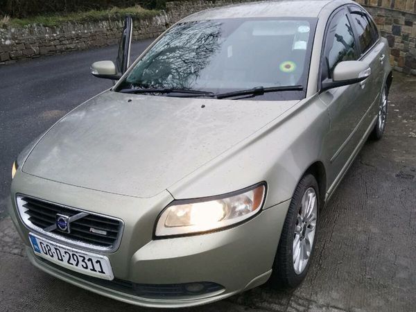 Volvo S40 Saloon, Ethanol Petrol, 2008, Green