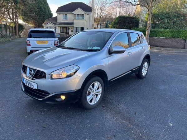 Nissan Qashqai Estate/Jeep, Diesel, 2012, Silver