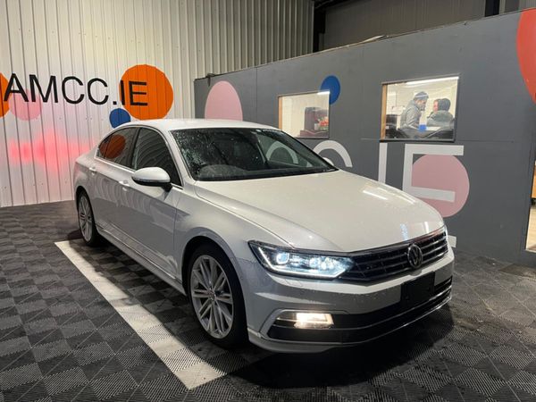 Volkswagen Passat Saloon, Petrol, 2017, White