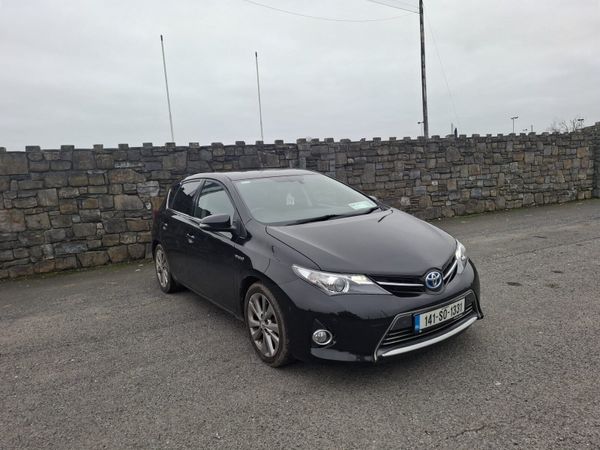 Toyota Auris Hatchback, Petrol Hybrid, 2014, Black