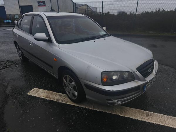 Hyundai Elantra Hatchback, Petrol, 2007, Silver