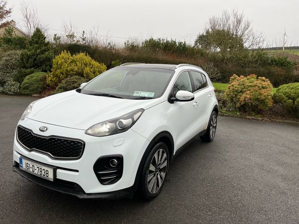 Kia Sportage SUV, Diesel, 2016, White