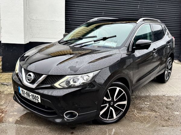 Nissan Qashqai Hatchback, Diesel, 2015, Black