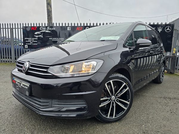 Volkswagen Touran MPV, Diesel, 2016, Black