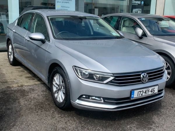 Volkswagen Passat Saloon, Diesel, 2017, Grey