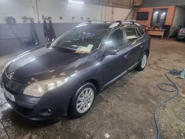 Renault Megane Estate, Diesel, 2010, Grey