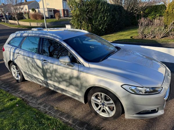 Ford Mondeo Estate, Petrol, 2017, Silver