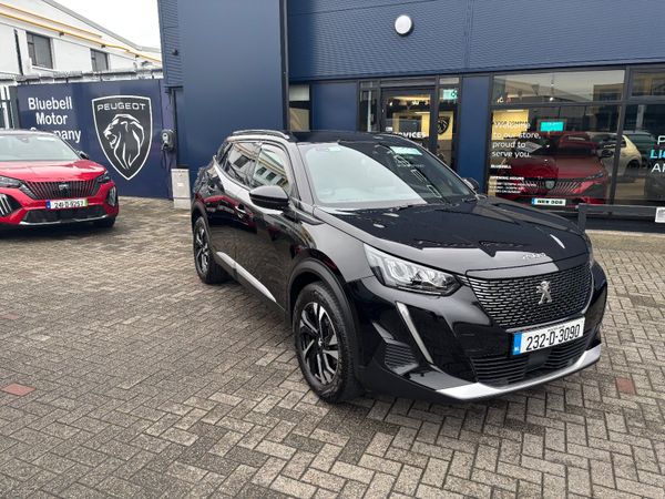 Peugeot 2008 MPV, Petrol, 2023, Black