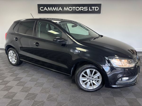 Volkswagen Polo Hatchback, Petrol, 2014, Black