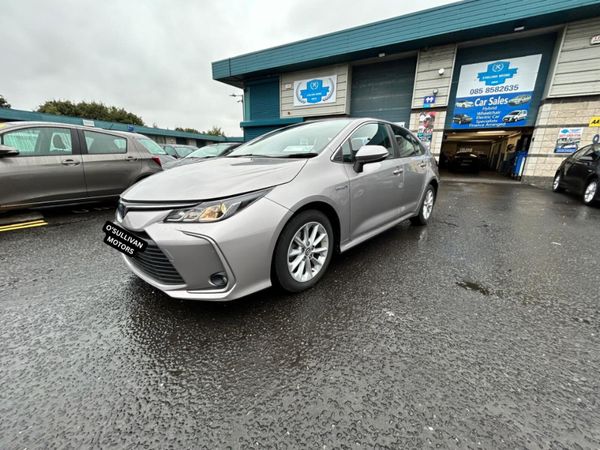 Toyota Corolla Saloon, Petrol Hybrid, 2022, Grey