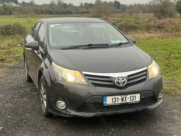 Toyota Avensis Saloon, Diesel, 2013, Black