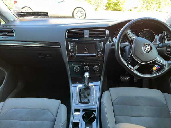 Volkswagen Golf Hatchback, Diesel, 2013, Grey