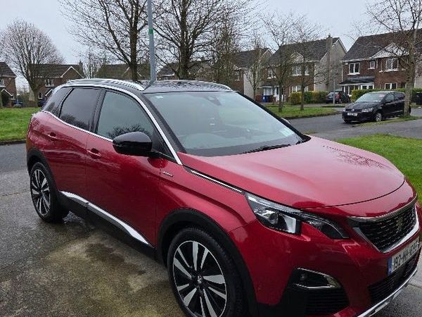 Peugeot 3008 Hatchback, Diesel, 2019, Red