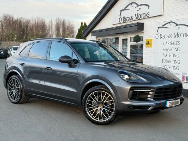 Porsche Cayenne Estate, Petrol Plug-in Hybrid, 2021, Grey