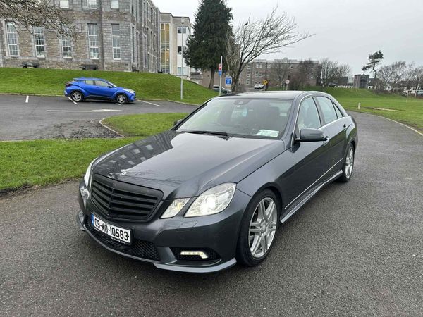 Mercedes-Benz E-Class Saloon, Diesel, 2009, Grey