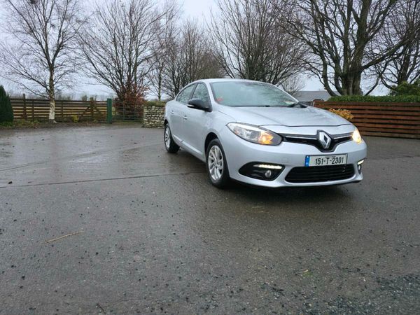 Renault Fluence Saloon, Diesel, 2015, Silver
