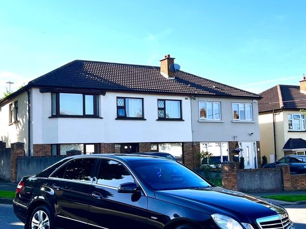 Mercedes-Benz E-Class Saloon, Diesel, 2013, Black