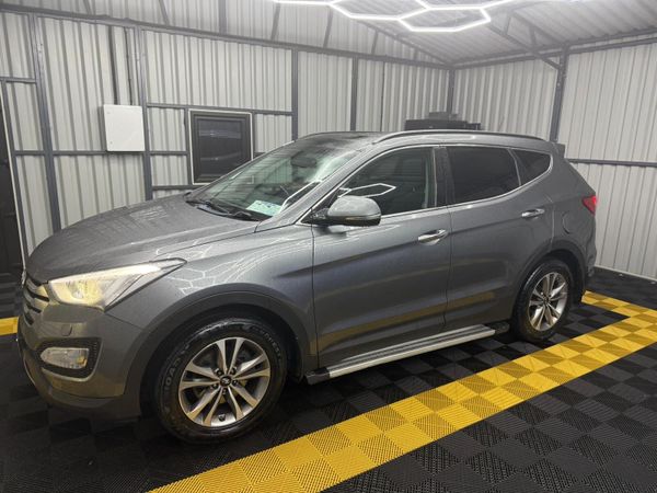 Hyundai Santa Fe SUV, Diesel, 2016, Silver