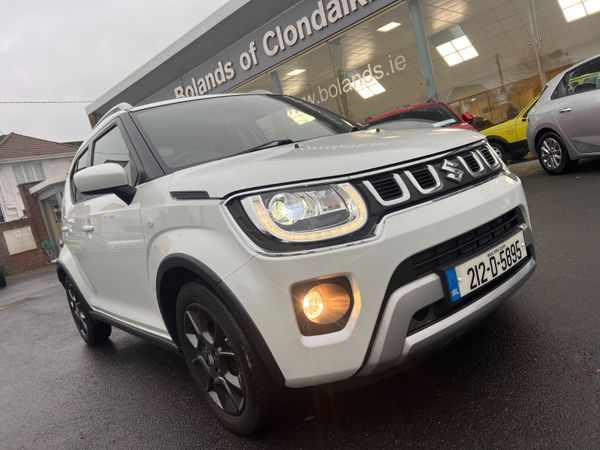 Suzuki Ignis Hatchback, Petrol, 2021, White