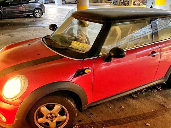 Mini One Hatchback, Diesel, 2010, Red