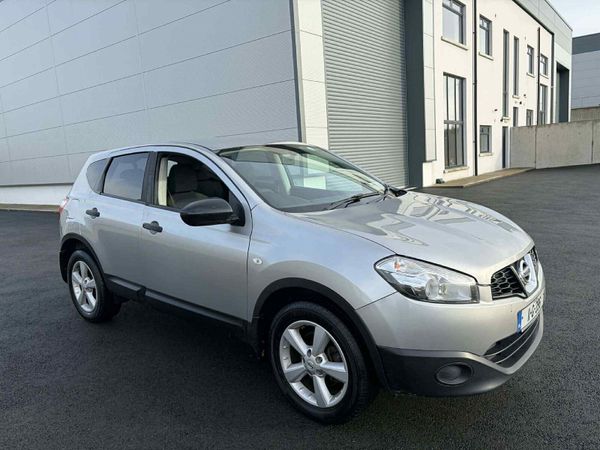 Nissan Qashqai Hatchback, Diesel, 2011, Silver