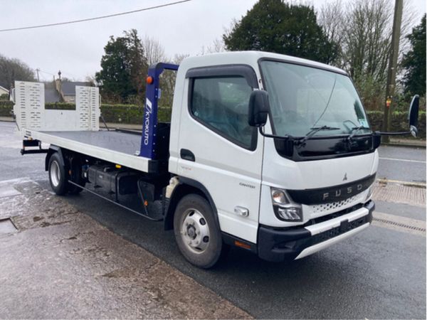 Mitsubishi Pajero MPV, Diesel, 2021, White