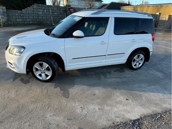 Skoda Yeti SUV, Diesel, 2014, White