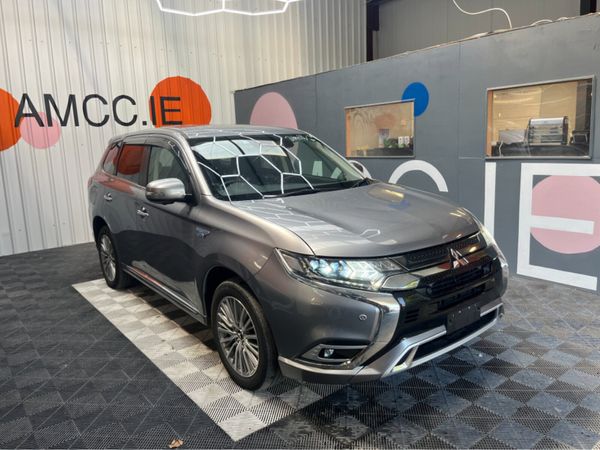 Mitsubishi Outlander SUV, Petrol Plug-in Hybrid, 2020, Silver