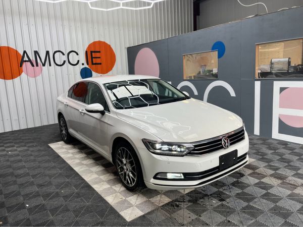 Volkswagen Passat Saloon, Petrol, 2016, White