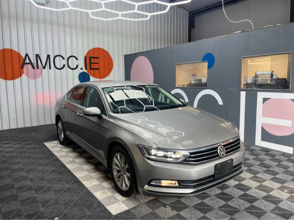 Volkswagen Passat Saloon, Petrol, 2016, Grey
