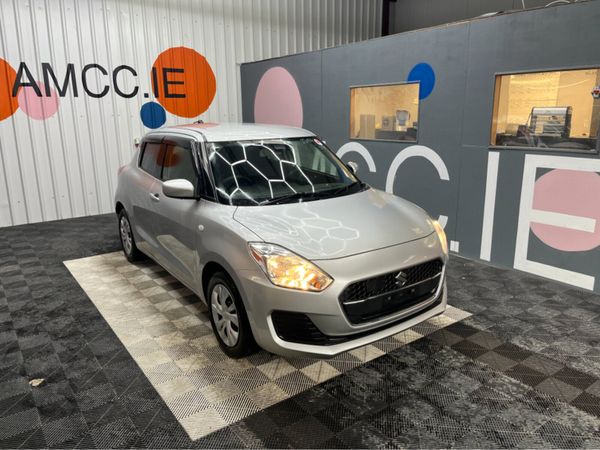 Suzuki Swift Hatchback, Petrol, 2020, Silver