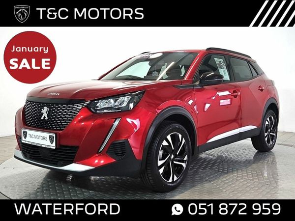 Peugeot 2008 MPV, Petrol, 2023, Red