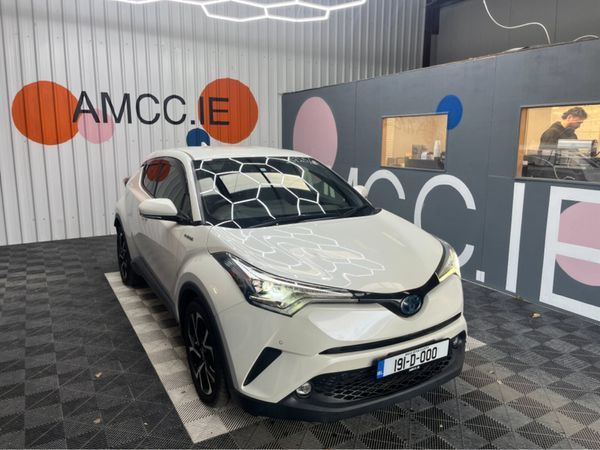 Toyota C-HR SUV, Petrol Hybrid, 2019, White